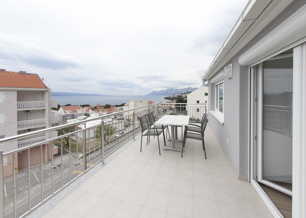 Apartments Villa Klara Baška Voda Buitenkant foto